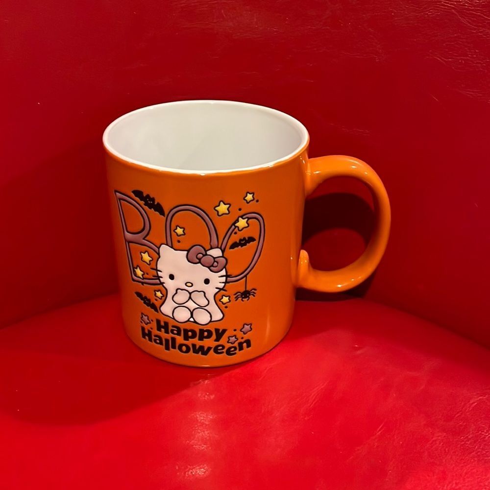 New Hello Kitty Halloween mug